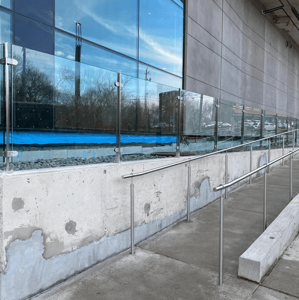 exterior glass railings